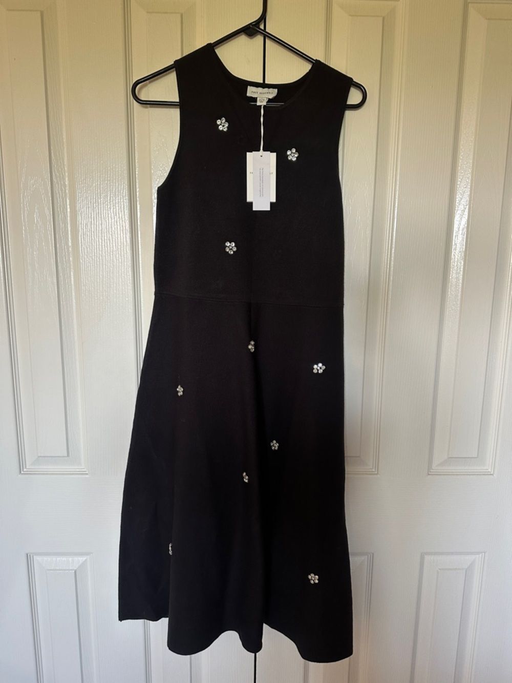 Sleeveless Black Midi Dress with Crystal Floral Accents
